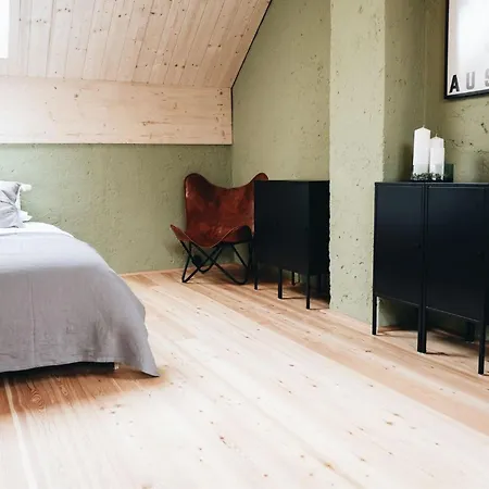 City-loft - Schwingstuhl & Sterne